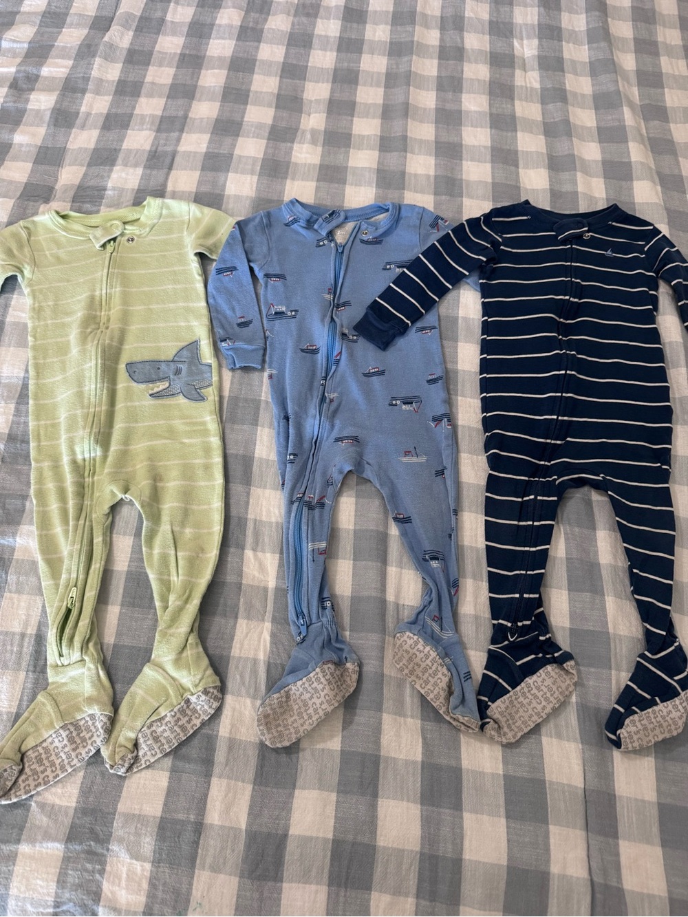3 12 month zippy pajamas